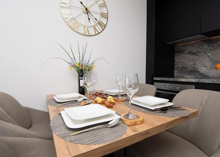 アパート Apollonia